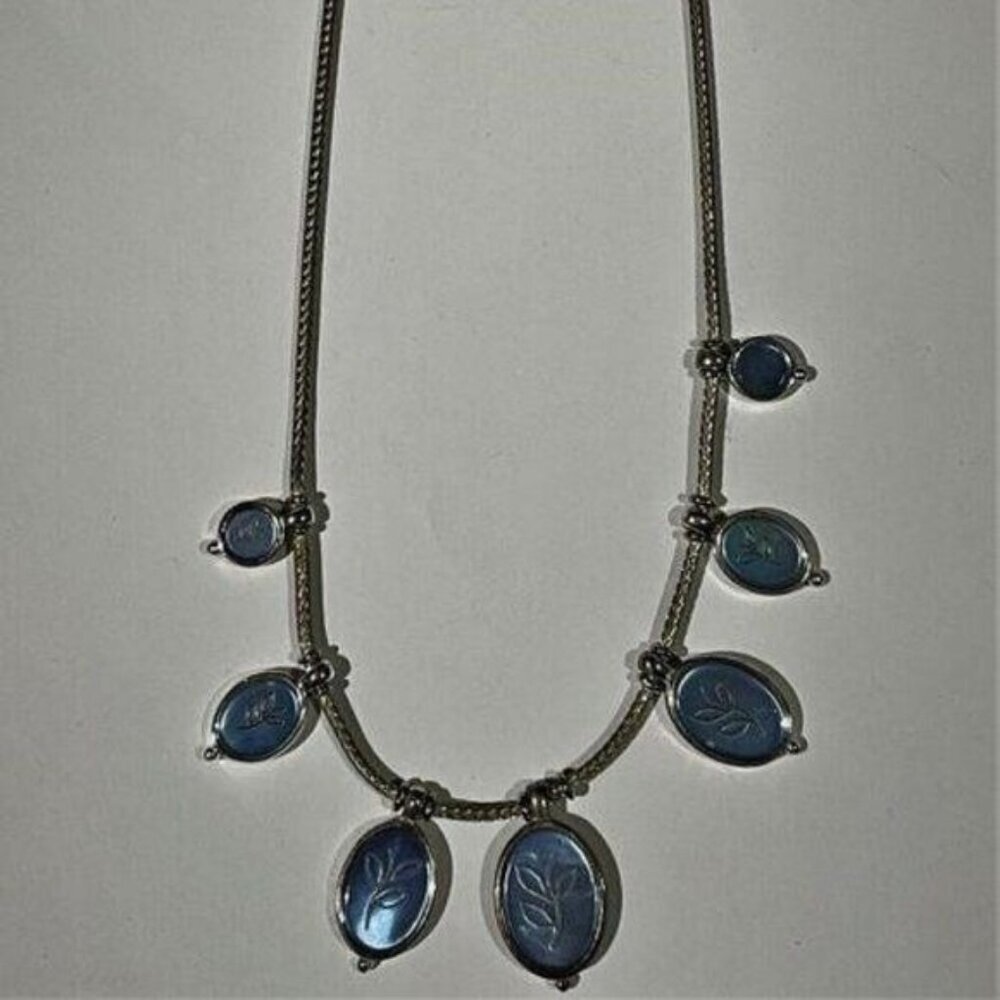 Crazy Horse by Liz Claiborne Silver Tone Leaf Etched Necklace Stunning Vintage C